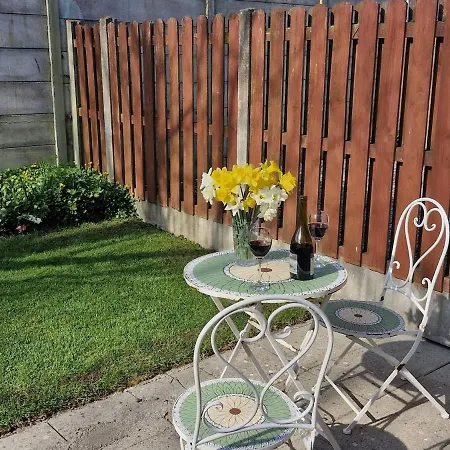 Daire Stylish Ground Floor One Bedroom Townhouse *